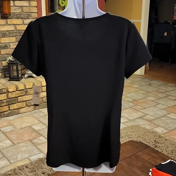 🌺Alyx NWT Peplum Style Top with Gold Metal Detail - Picture 4 of 12